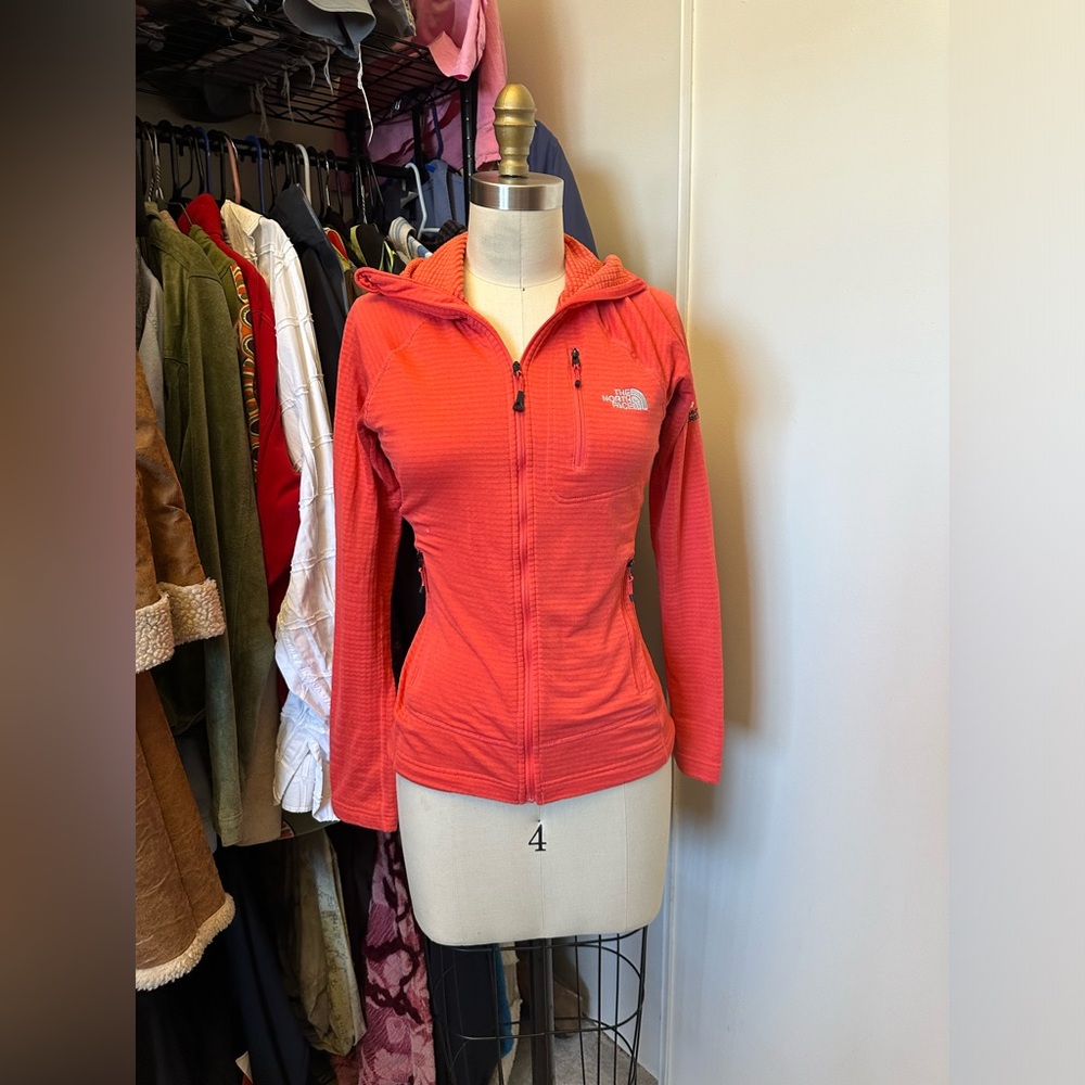 Summit series north face sweater